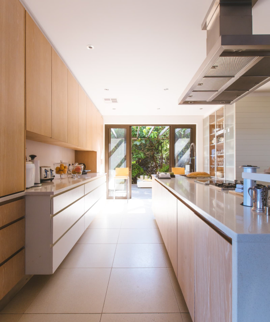 High performance luxury kitchen interior by UrbanLUX Builders